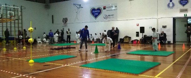 CINQUANTA ATLETI ENTUSIASTI AL 1° TROFEO “MARTIAL KID” DI ARTI MARZIALI